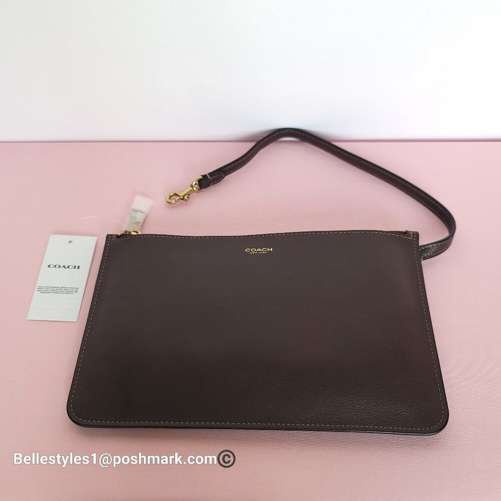 COACH Natural Grain Leather Top-Zip Pouch with Dog-clip Leash- Maple color⭐ - Picture 6 of 16